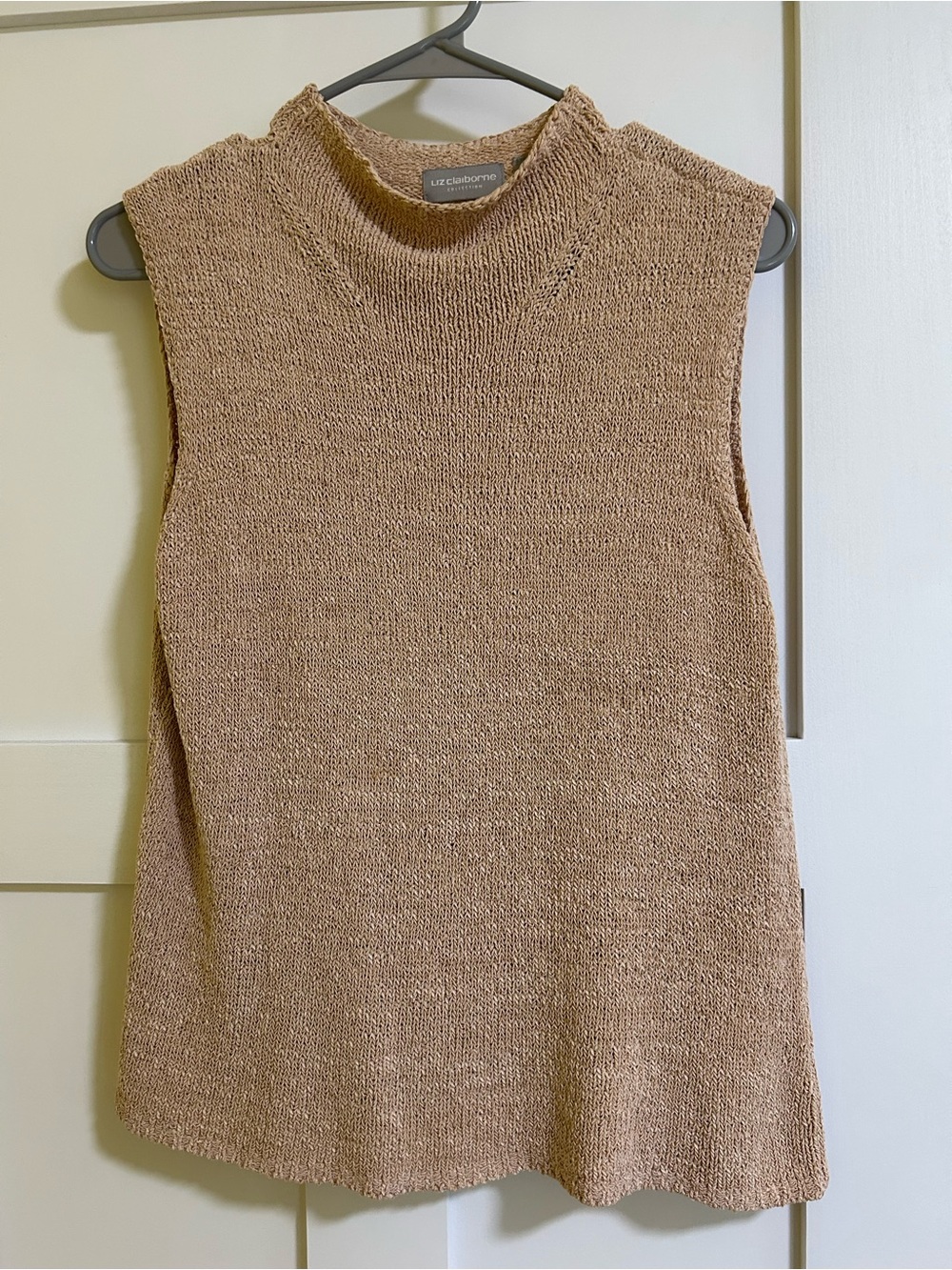 Liz Claiborne Sleeveless Knit Tank in Beige
